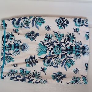 Talbots Fully Lined White & Aqua Floral Skirt. Size 6. Like New